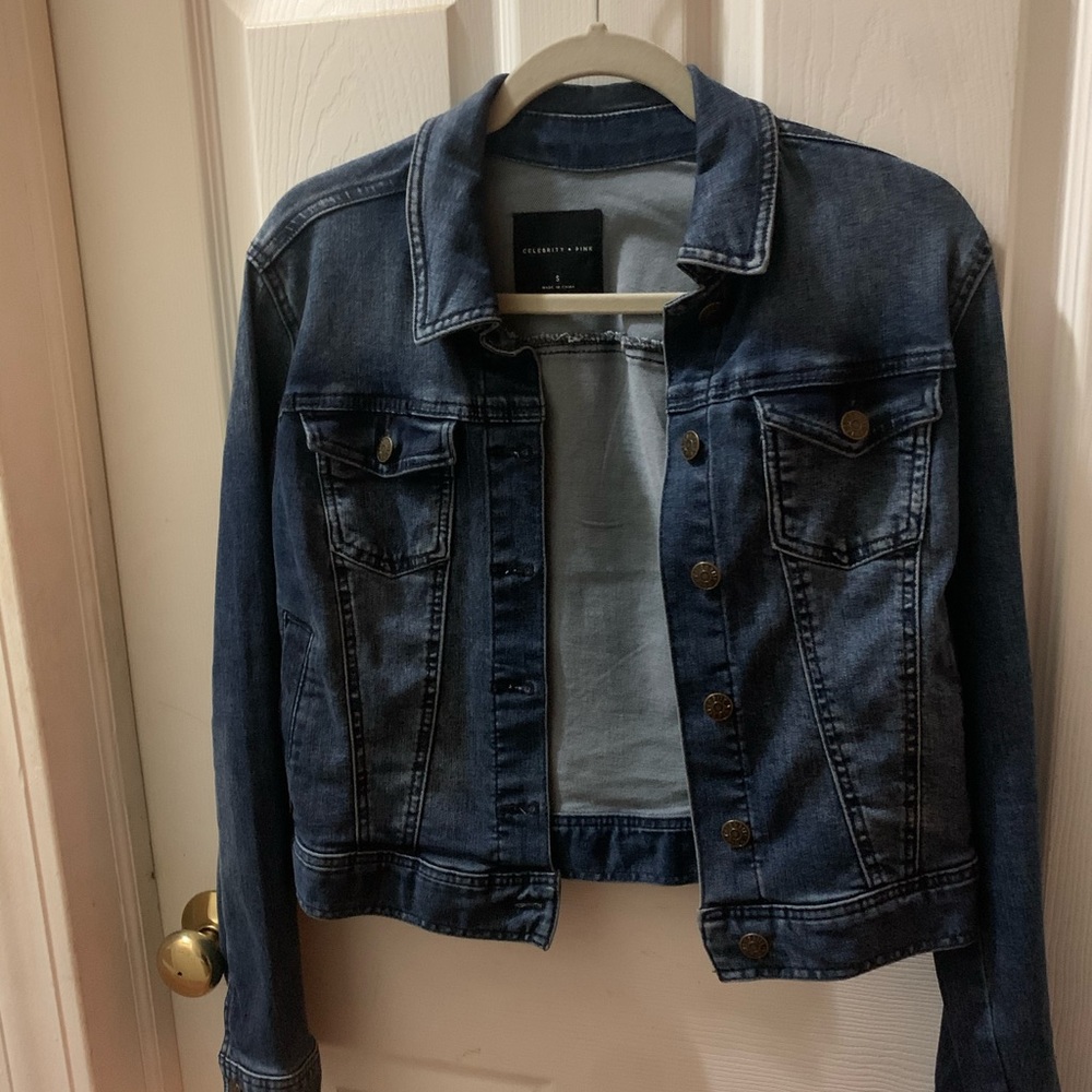 Jean jacket, medium\dark wash. Celebrity pink, size: small. Juniors and women’s.